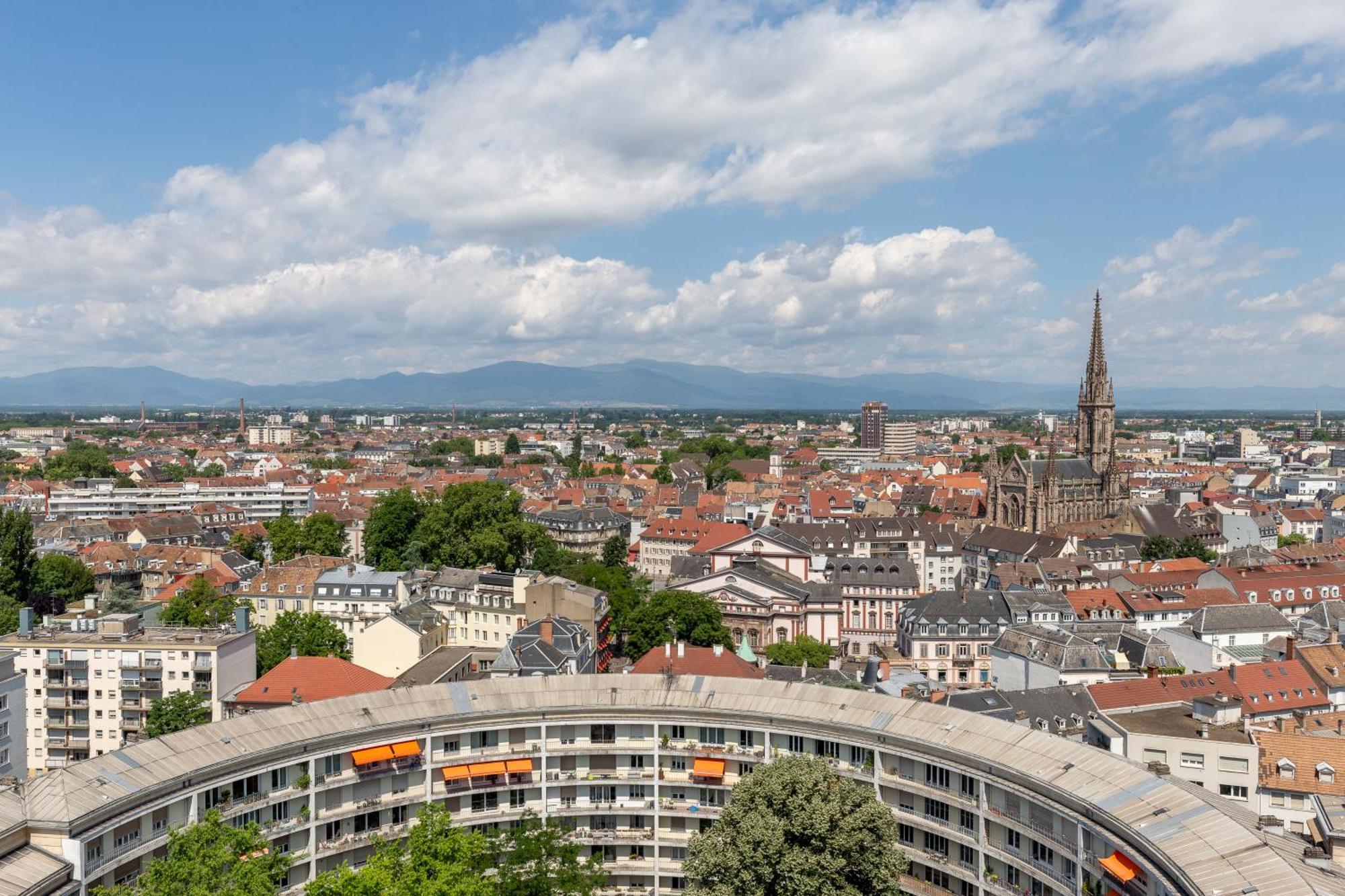 Travel Homes - Wilnest, Nested With A View Mulhouse Bagian luar foto